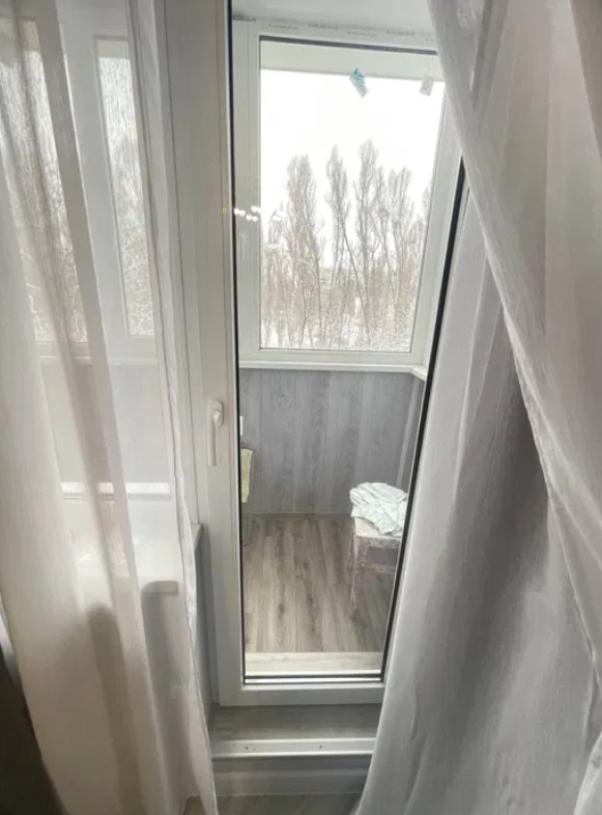 Квартира, 1-кімн., Харьков, 522м/р, Непокоренных (Героев Труда)