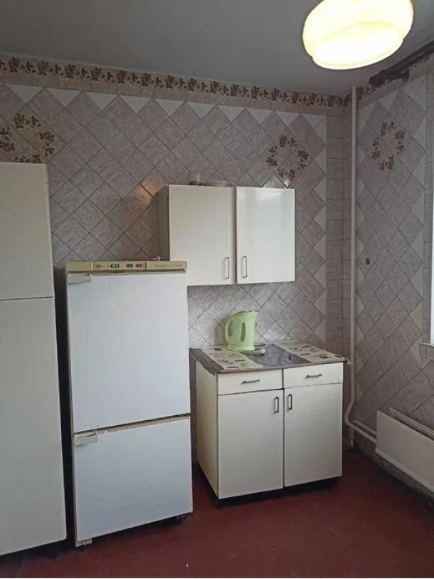 Квартира, 2-кімн., Харьков, Рогань жилмассив, 92-й бригады (Грицевца)