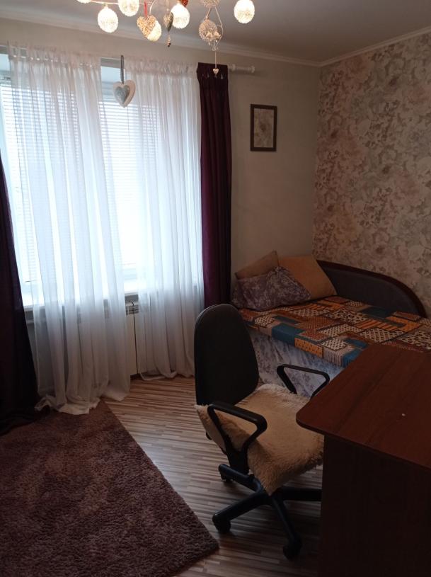 Квартира, 3-кімн., Харьков, Кулиничи, Грищенко