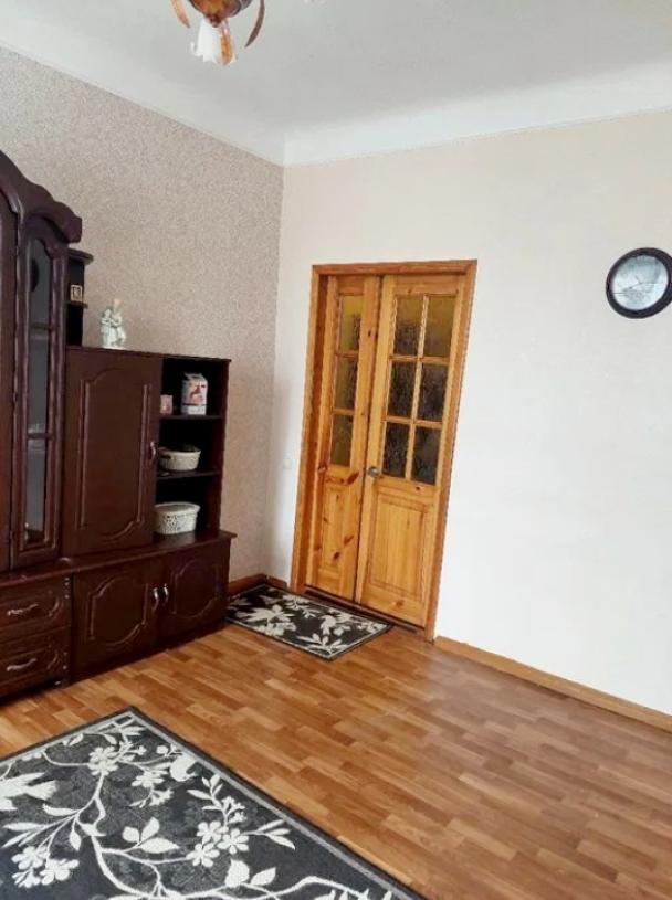 Квартира, 2-кімн., Мерефа, Харьковский район