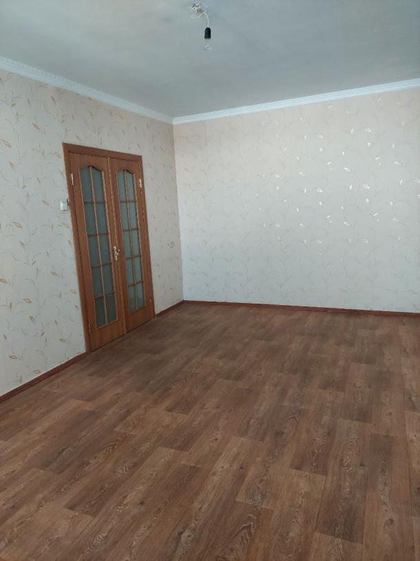 Квартира, 2-кімн., Харьков, Рогань жилмассив, 92-й бригады (Грицевца)