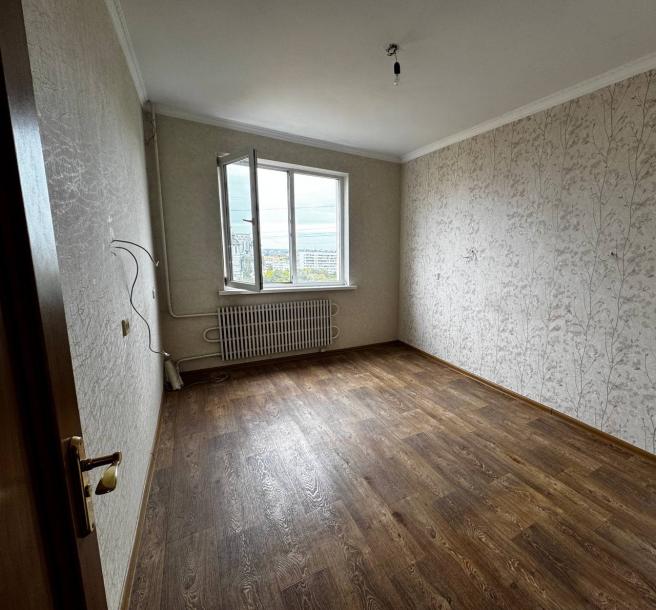 Квартира, 2-кімн., Харьков, Рогань жилмассив, 92-й бригады (Грицевца)