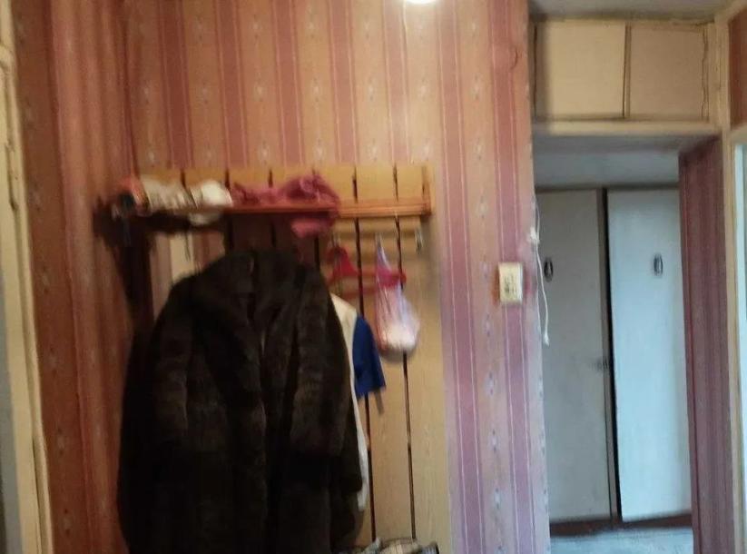 Квартира, 2-кімн., Чугуев, Чугуевский район, Леонова