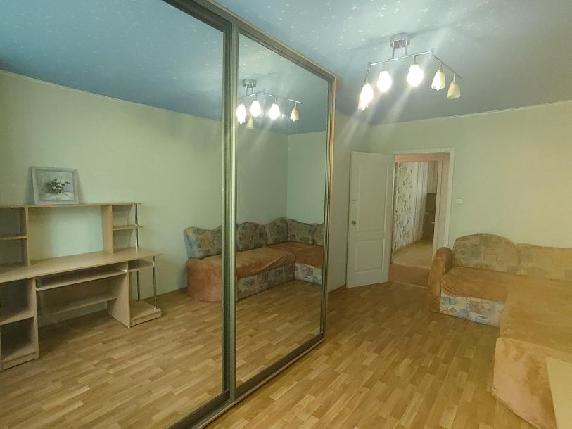 Квартира, 2-кімн., Харьков, Павлово Поле, Деревянко