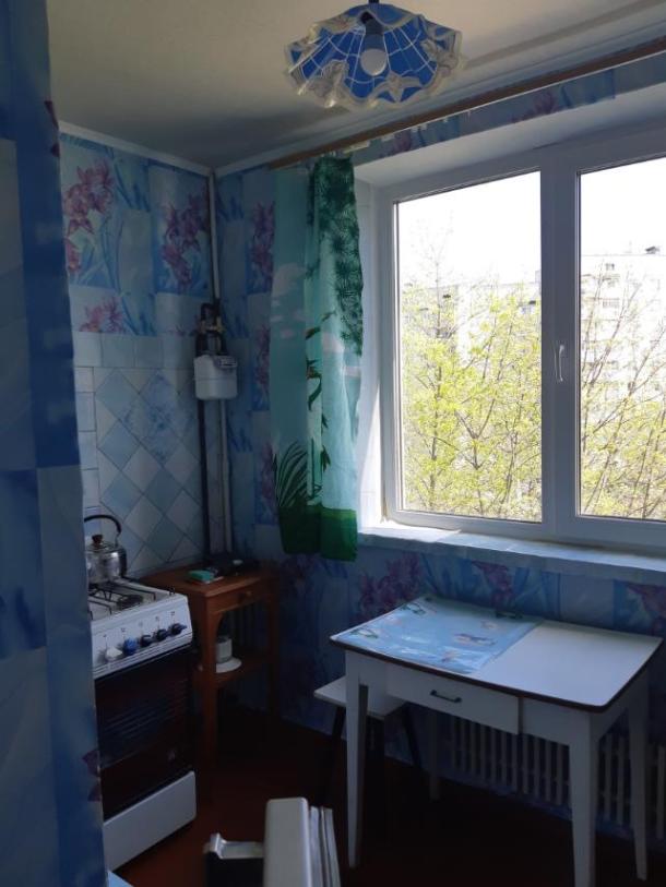 Квартира, 2-кімн., Харьков, 2 Северная Салтовка, Гвардейцев Широнинцев