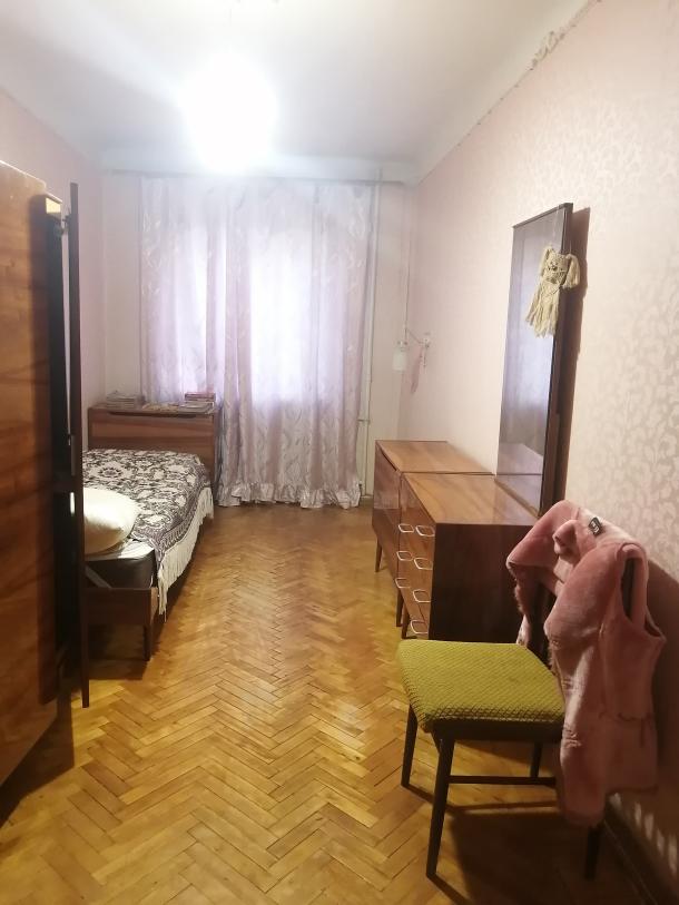 Квартира, 3-кімн., Харьков, Павлово Поле, Тобольская