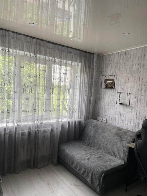 Квартира, 3-кімн., Харьков, 605м/р, Гвардейцев Широнинцев