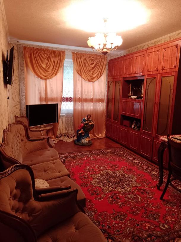 Квартира, 3-кімн., Харьков, Новые Дома, Байрона пр. (Героев Сталинграда пр.)