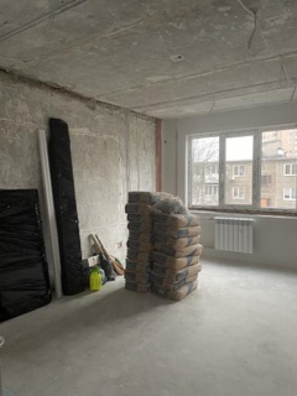 Квартира, 3-кімн., Харьков, Павлово Поле, Науки пр.