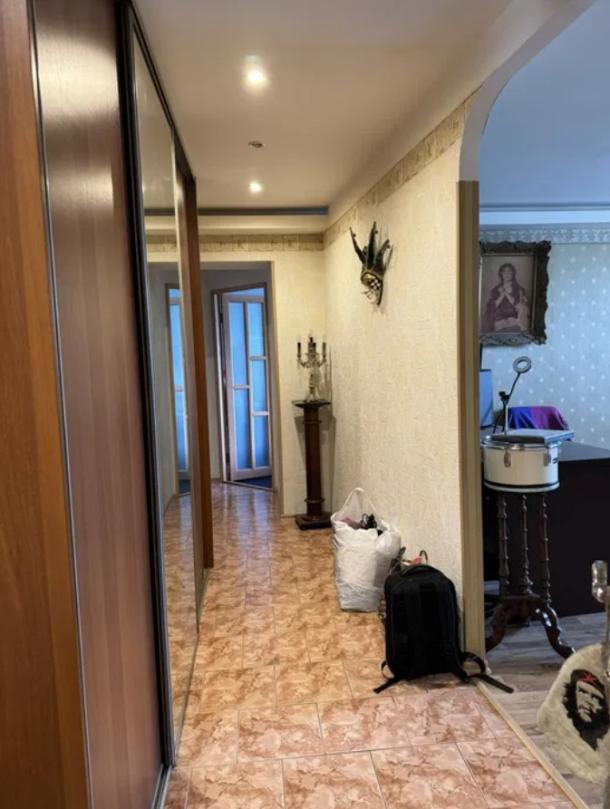 Квартира, 3-кімн., Харьков, Гагарина метро , Гимназическая наб. (Красношкольная набережная)