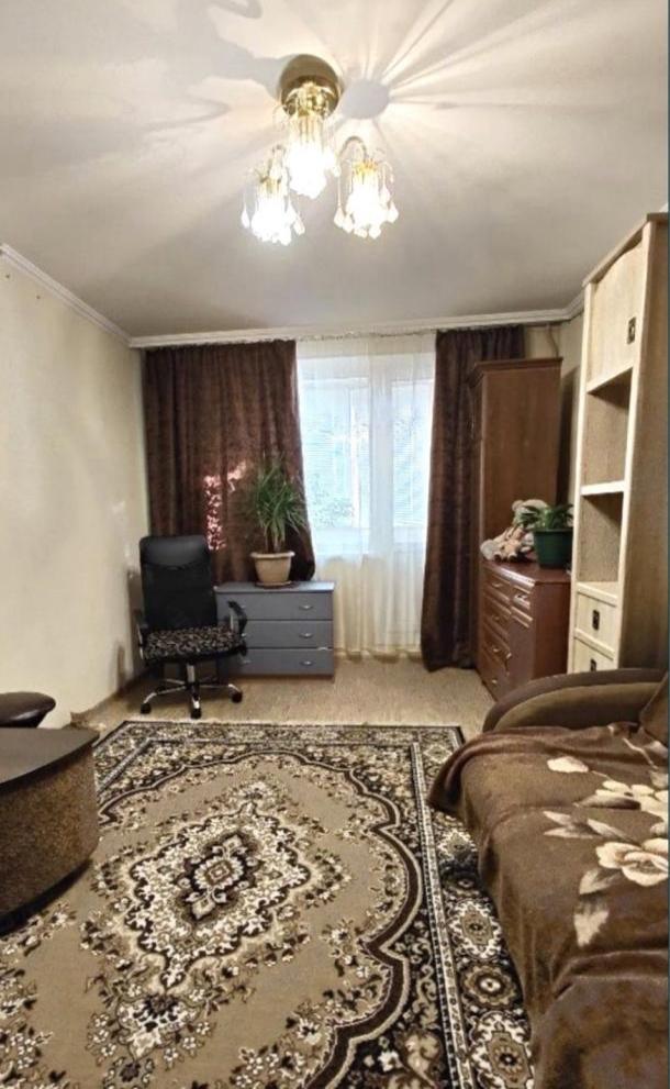 Квартира, 3-кімн., Харьков, Холодная Гора, Болгарская