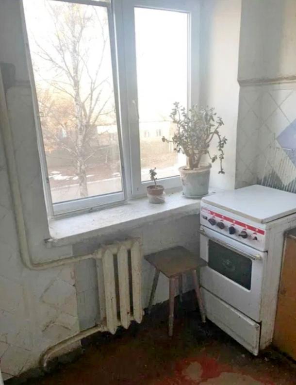 Квартира, 3-кімн., Эсхар, Чугуевский район, Литвинова