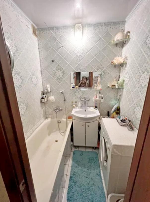 Квартира, 3-кімн., Харьков, 607м/р, Тракторостроителей просп.
