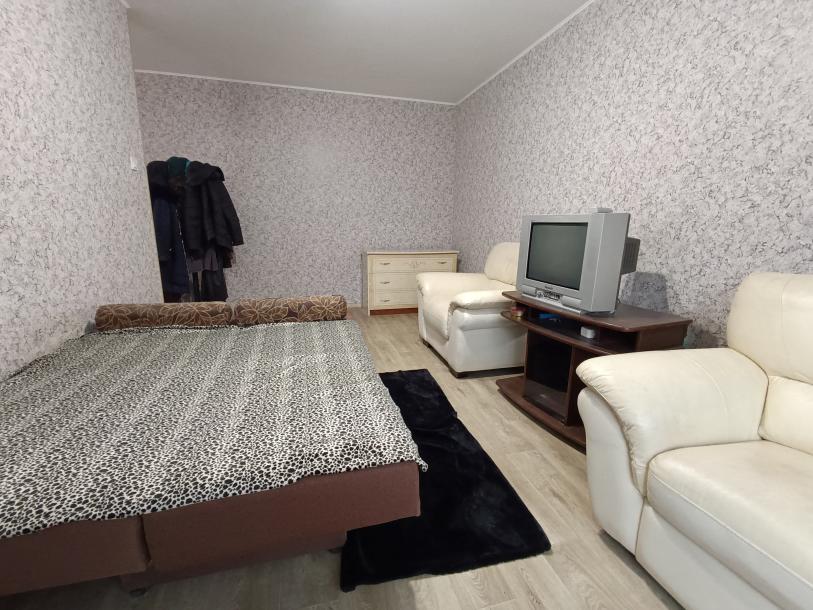 Квартира, 1-кімн., Харьков, 608м/р, Гвардейцев Широнинцев