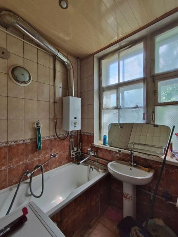 Квартира, 3-кімн., Харьков, Госпром, Независимости пр. (Правды пр.)