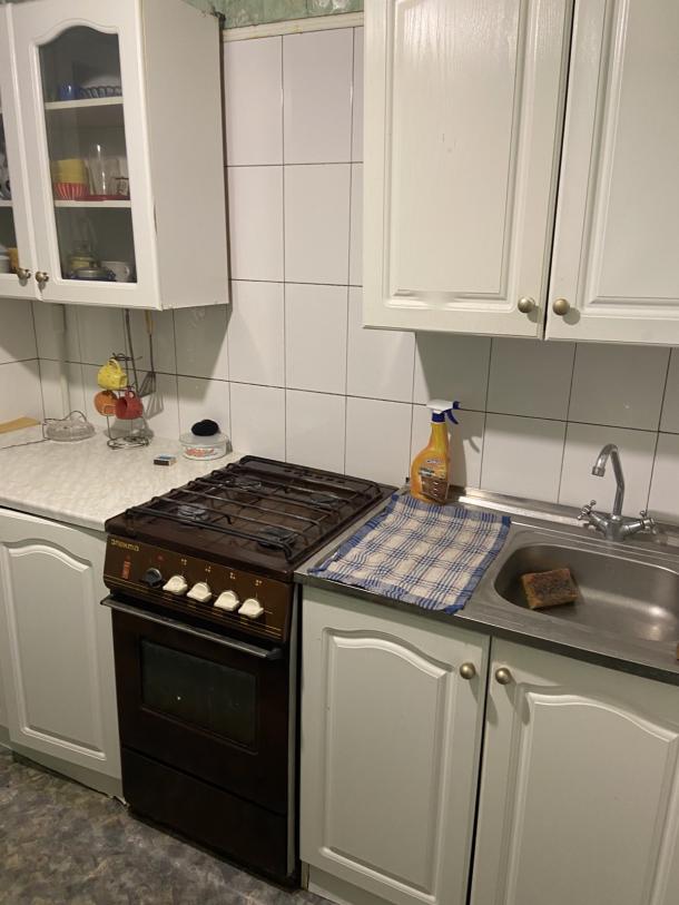 Квартира, 2-кімн., Харьков, 606м/р, Тракторостроителей просп.