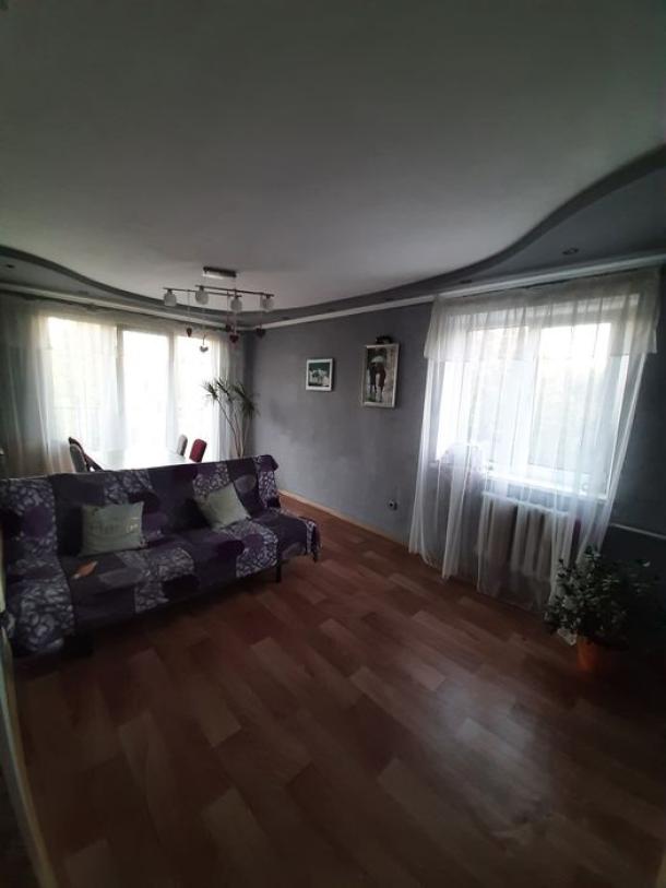 Квартира, 3-кімн., Харьков, 603м/р, Тракторостроителей просп.