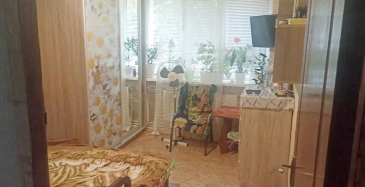 Квартира, 2-кімн., Мерефа, Харьковский район, Шелкостанция