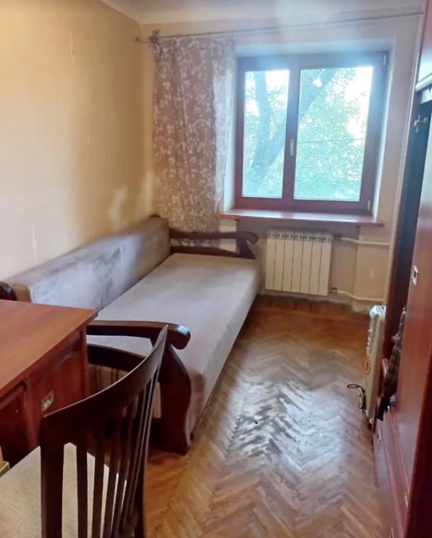 Квартира, 3-кімн., Харьков, Шатиловка, Крымская