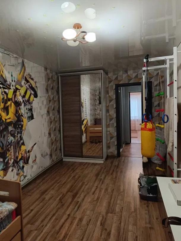 Квартира, 2-кімн., Чугуев, Чугуевский район, Медицинский пер.