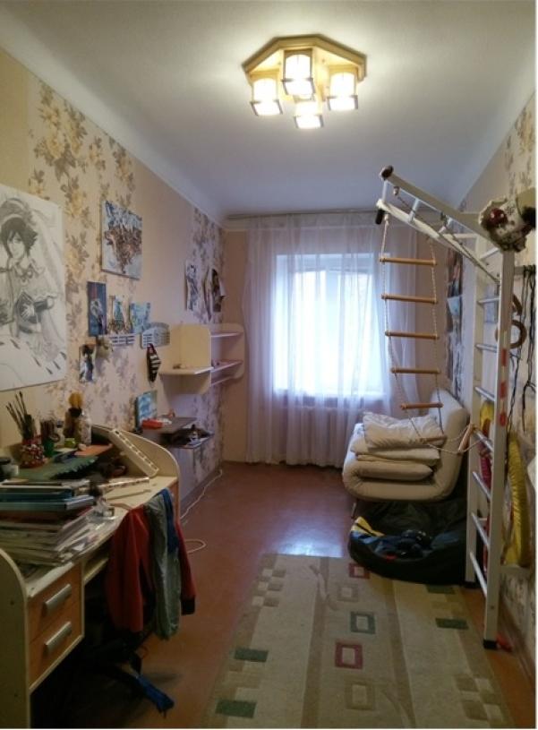 Квартира, 3-кімн., Харьков, ХТЗ, Библика