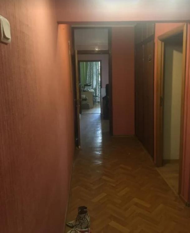 Квартира, 3-кімн., Харьков, Алексеевка, Ахсарова