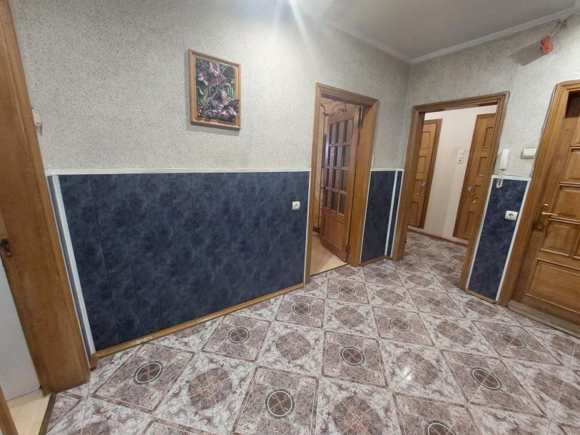 Квартира, 3-кімн., Харьков, 5 Северная Салтовка, Соборности Украины (Дружбы Народов)