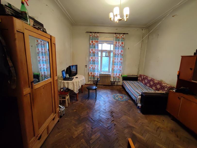 Квартира, 3-кімн., Харьков, ХТЗ, Мира