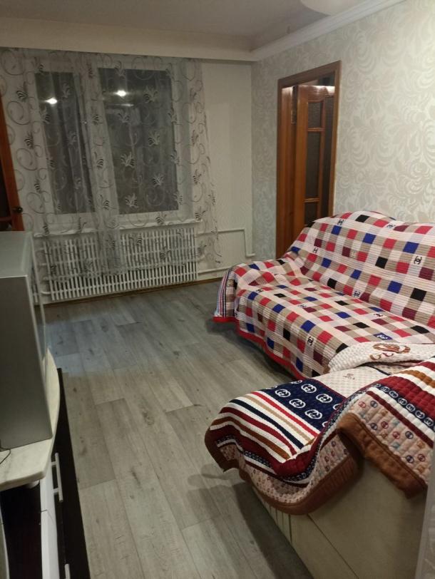 Квартира, 3-кімн., Харьков, Спортивная метро, Тарасовский в-зд