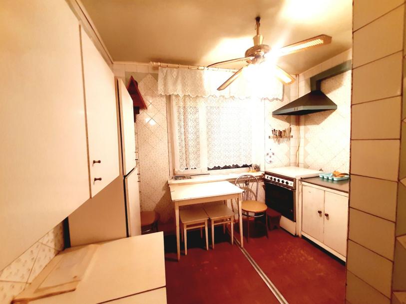 Квартира, 3-кімн., Харьков, 533м/р, Тракторостроителей просп.