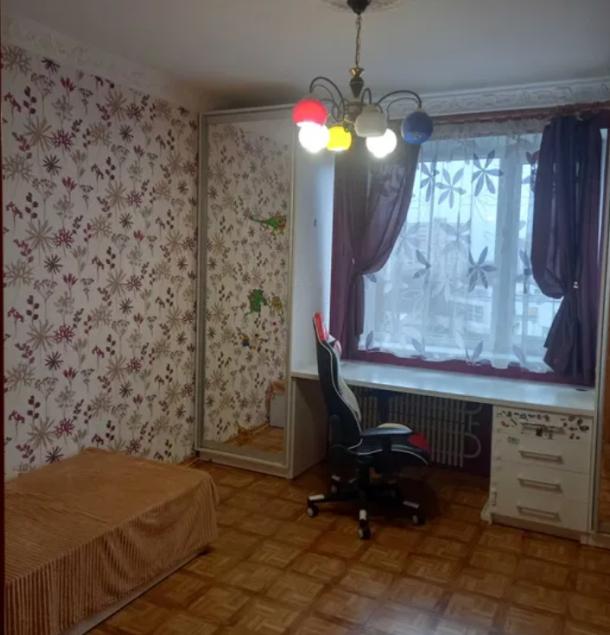 Квартира, 3-кімн., Харьков, Алексеевка, Победы пр.