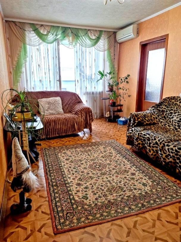 Квартира, 3-кімн., Харьков, ХТЗ, Франтишека Крала