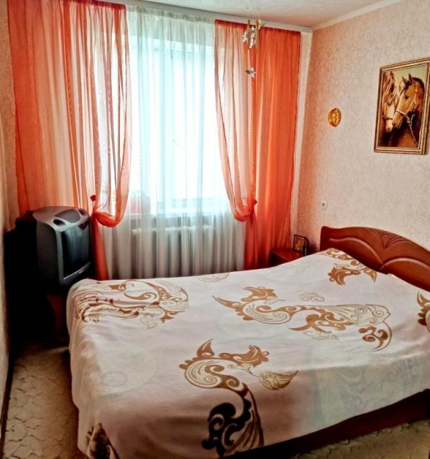 Квартира, 3-кімн., Харьков, ХТЗ, Франтишека Крала