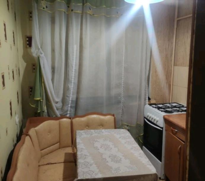 Квартира, 1-кімн., Харьков, 608м/р, Непокоренных (Героев Труда)