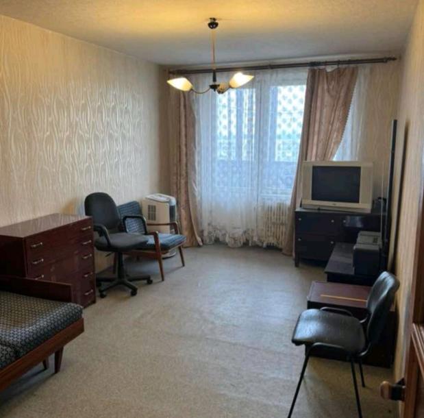 Квартира, 3-кімн., Харьков, 520м/р, Валентиновская