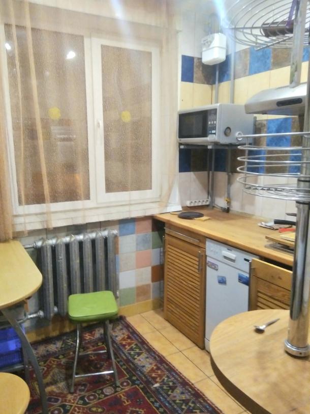 Квартира, 2-кімн., Харьков, Новые Дома, Ньютона