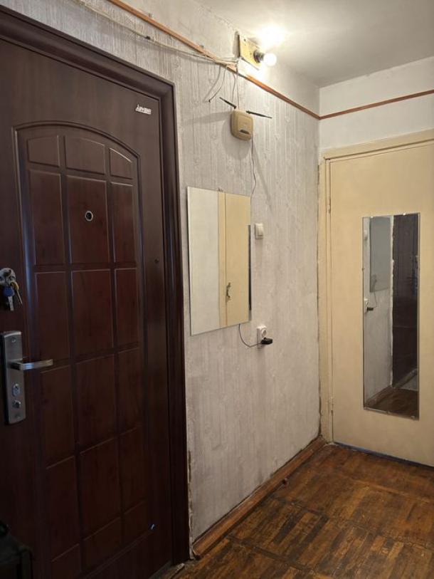 Квартира, 2-кімн., Харьков, 604м/р, Тракторостроителей просп.