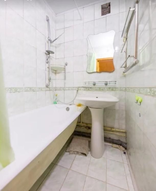 Квартира, 3-кімн., Харьков, 520м/р, Академика Павлова