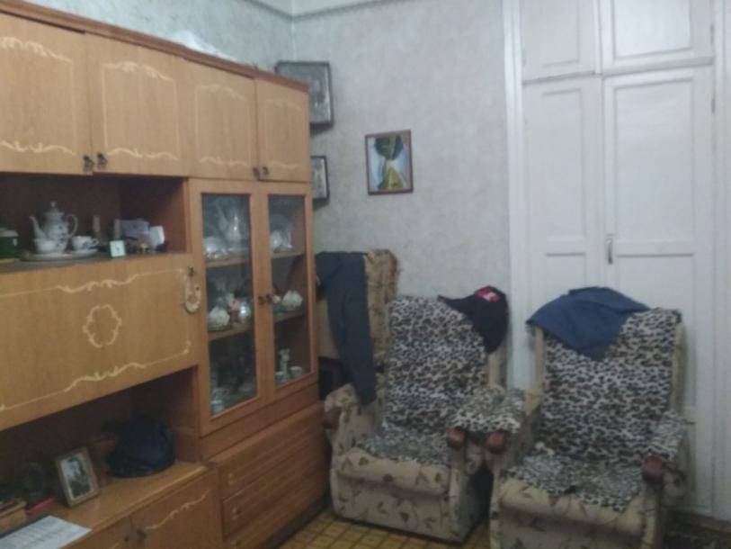 Квартира, 3-кімн., Харьков, Восточный, Михаила Комарова (Тархова)