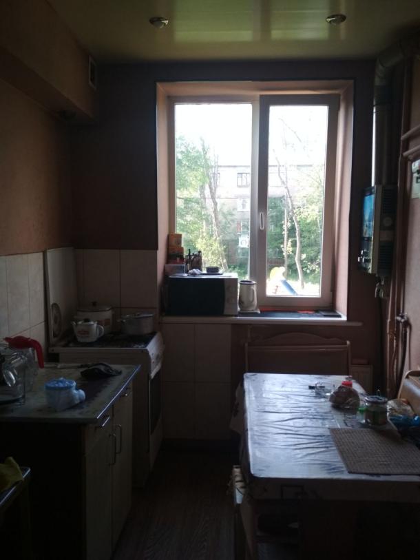 Квартира, 3-кімн., Харьков, Восточный, Михаила Комарова (Тархова)