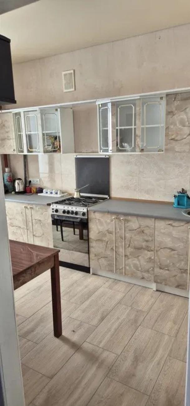 Квартира, 1-кімн., Чугуев, Чугуевский район, Чайковского (приг.)