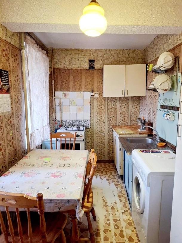 Квартира, 2-кімн., Харьков, Гагарина метро , Аэрокосмический просп. (Гагарина проспект)