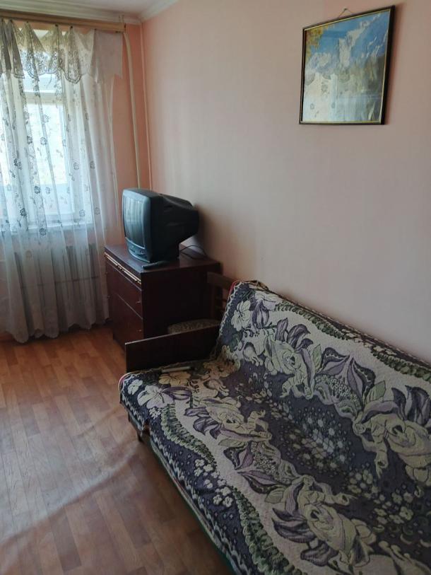 Квартира, 1-кімн., Харьков, 606м/р, Тракторостроителей просп.