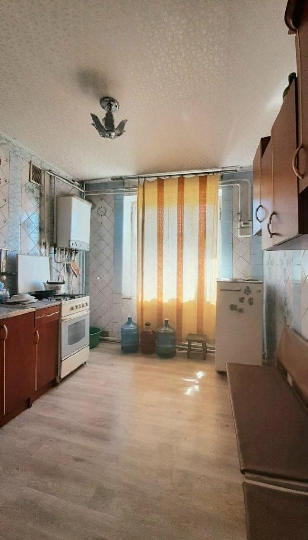 Квартира, 3-кімн., Березовское, Харьковский район