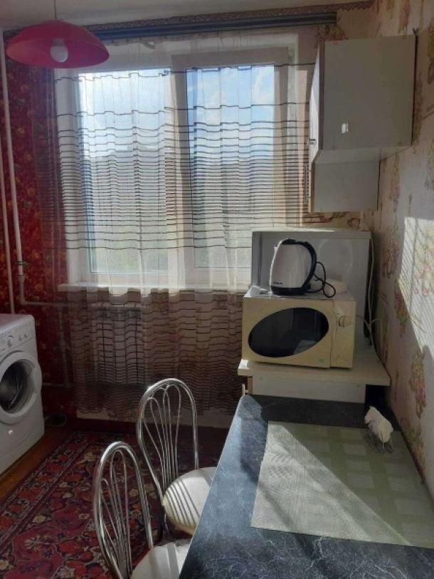 Квартира, 1-кімн., Харьков, 625м/р, Амосова