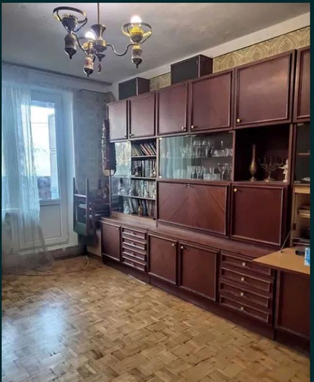 Квартира, 3-кімн., Харьков, Холодная Гора, Чередниченковский пер.
