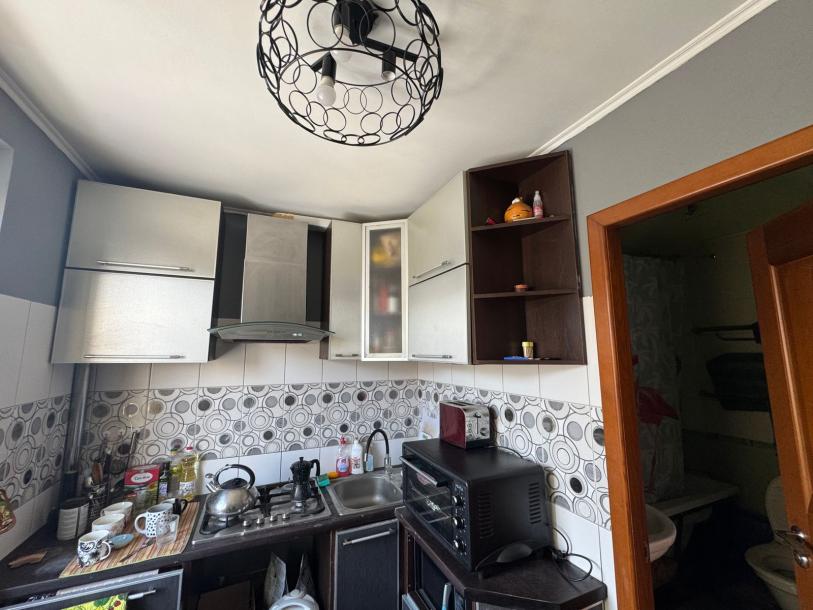 Квартира, 3-кімн., Харьков, 608м/р, Академика Павлова