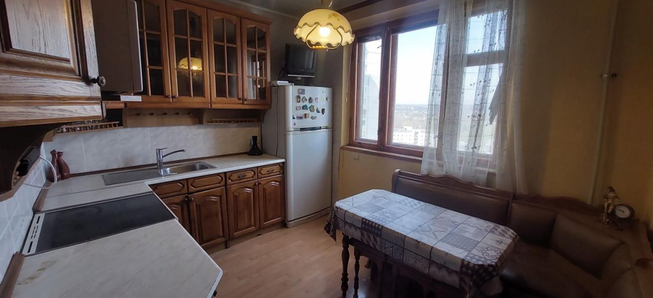 Квартира, 3-кімн., Харьков, 1 Северная Салтовка, Леся Сердюка (Командарма Корка)