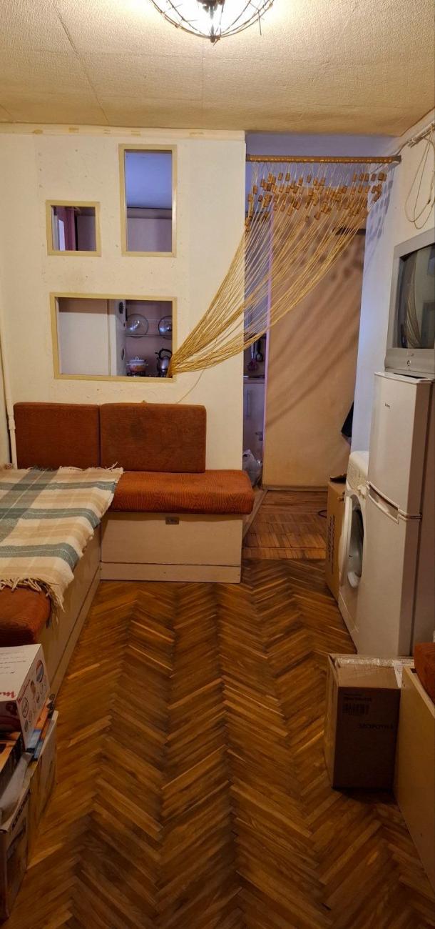 Квартира, 2-кімн., Харьков, Павлово Поле, 23 Августа
