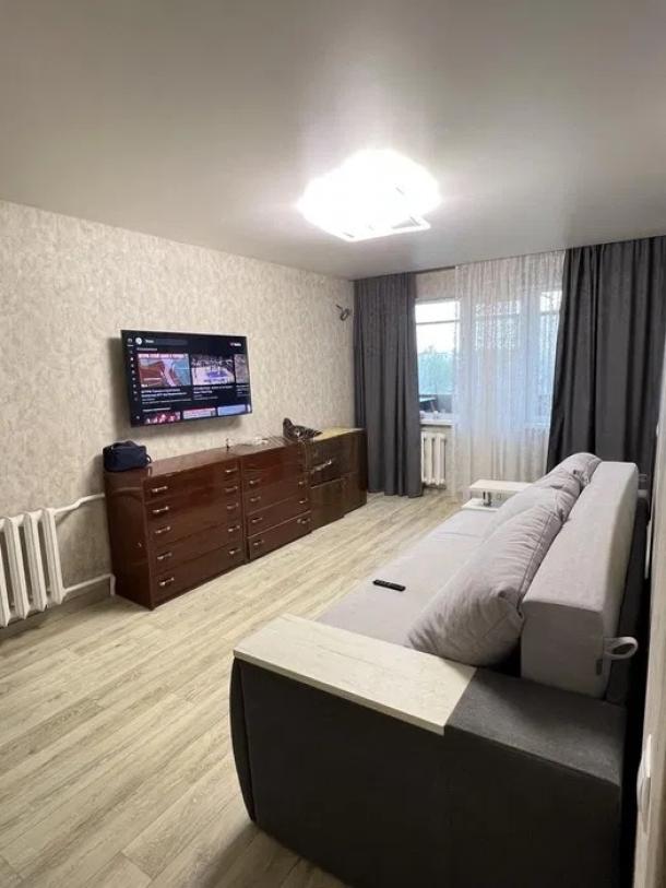 Квартира, 2-кімн., Харьков, Новые Дома, Байрона пр. (Героев Сталинграда пр.)